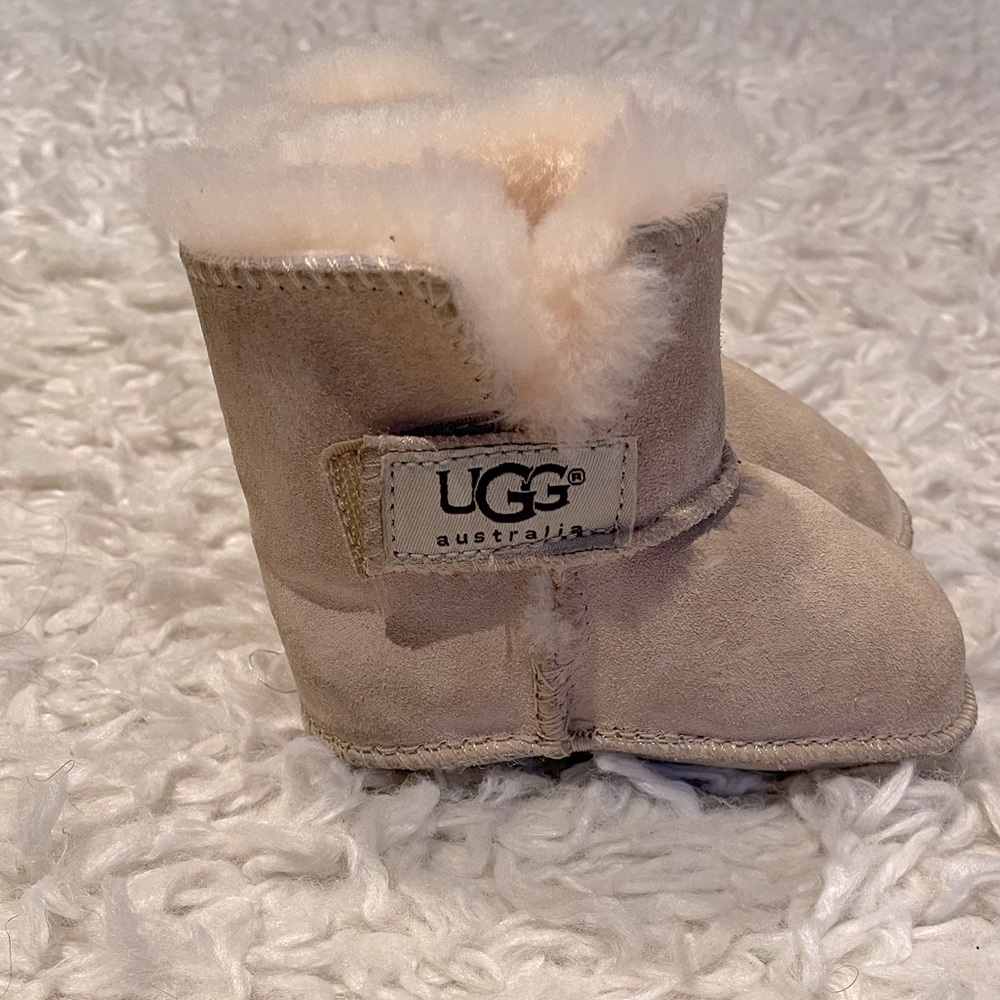 UGG Infant Boots, size 5